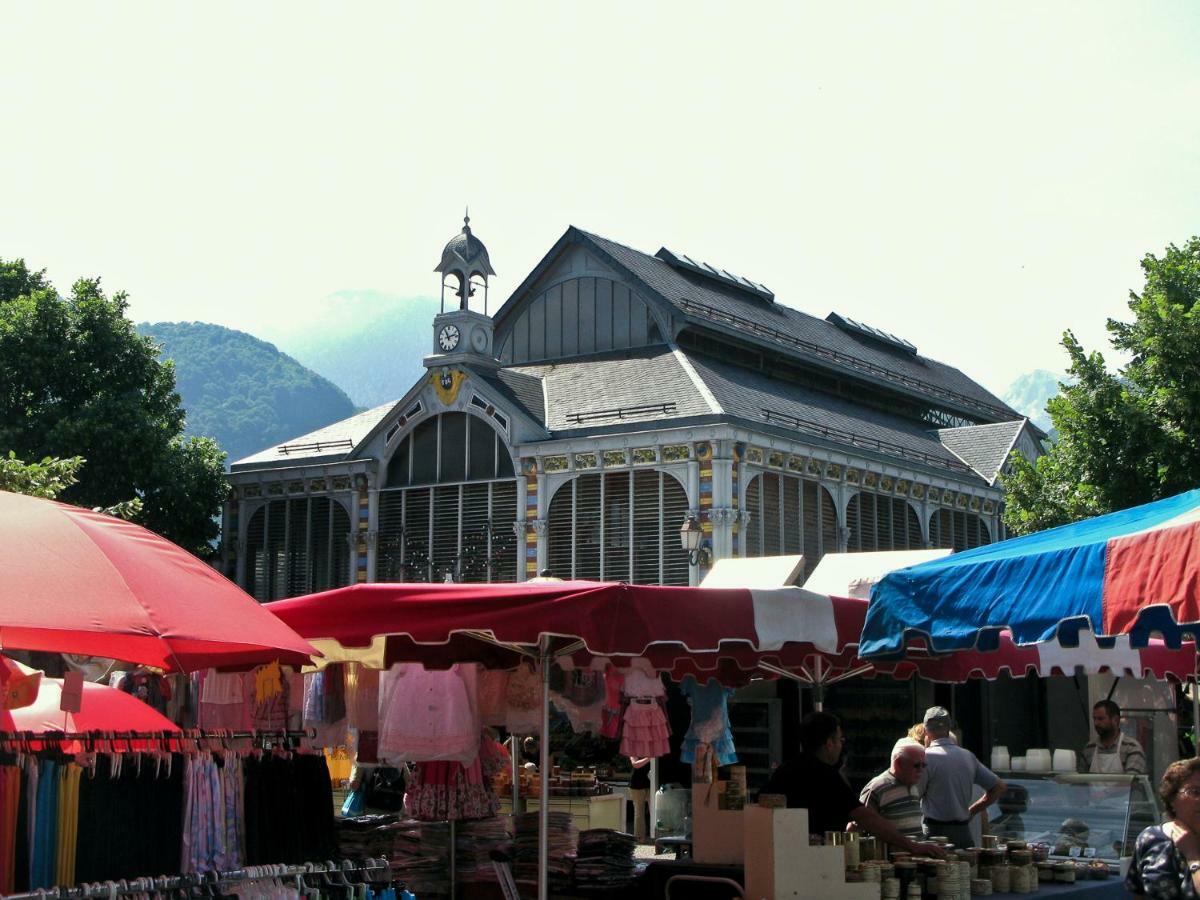 Appartement Proche Station Bagneres-de-Luchon Luaran gambar